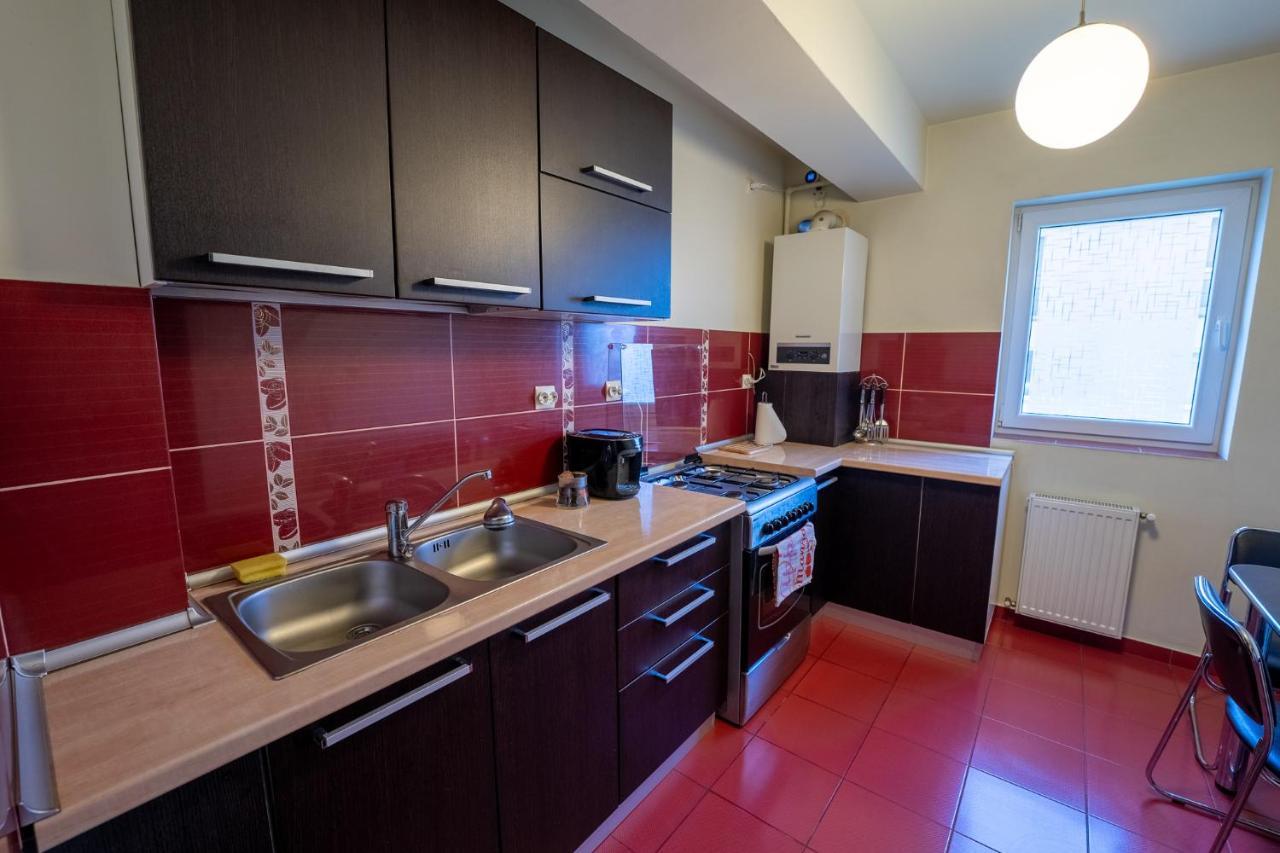 Quiet 3-Room Apt - 2 Parking Spaces - 5 Min Bus 플로레스티 외부 사진