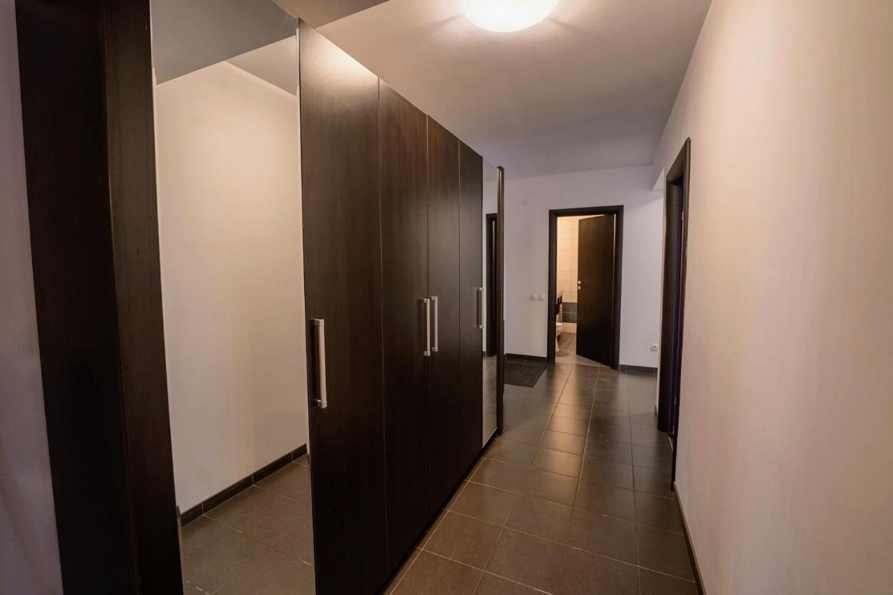 Quiet 3-Room Apt - 2 Parking Spaces - 5 Min Bus 플로레스티 외부 사진