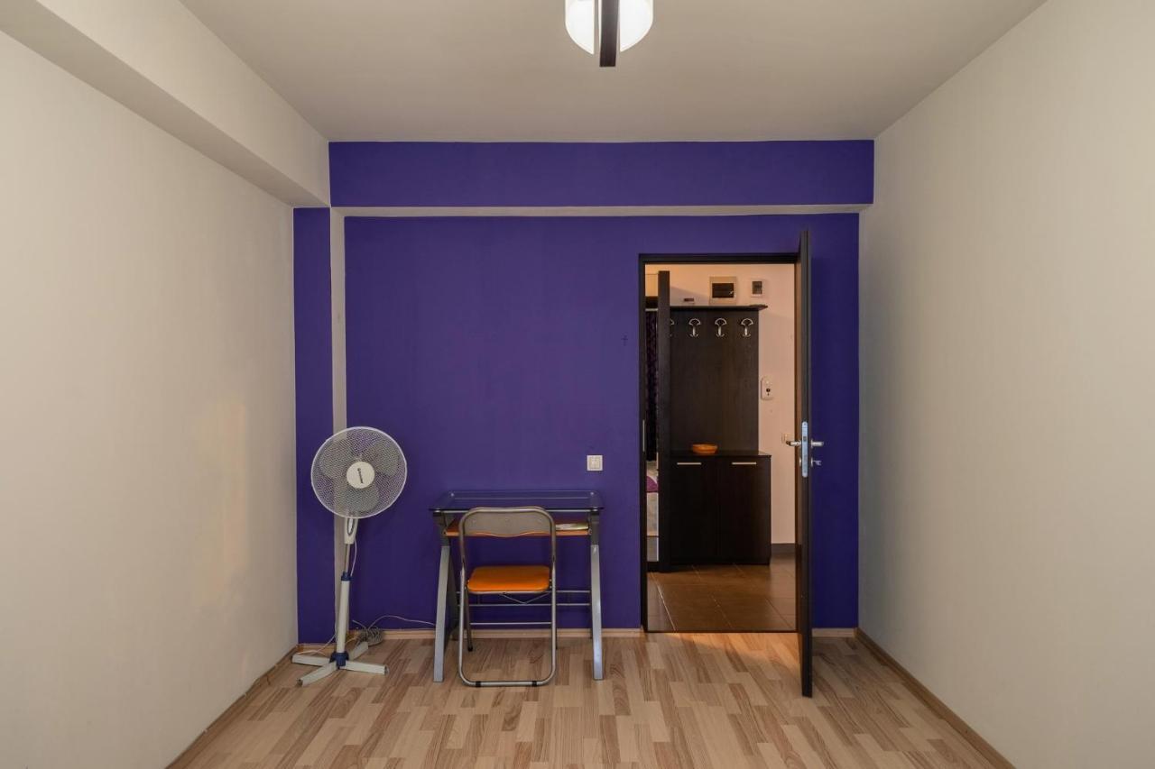 Quiet 3-Room Apt - 2 Parking Spaces - 5 Min Bus 플로레스티 외부 사진