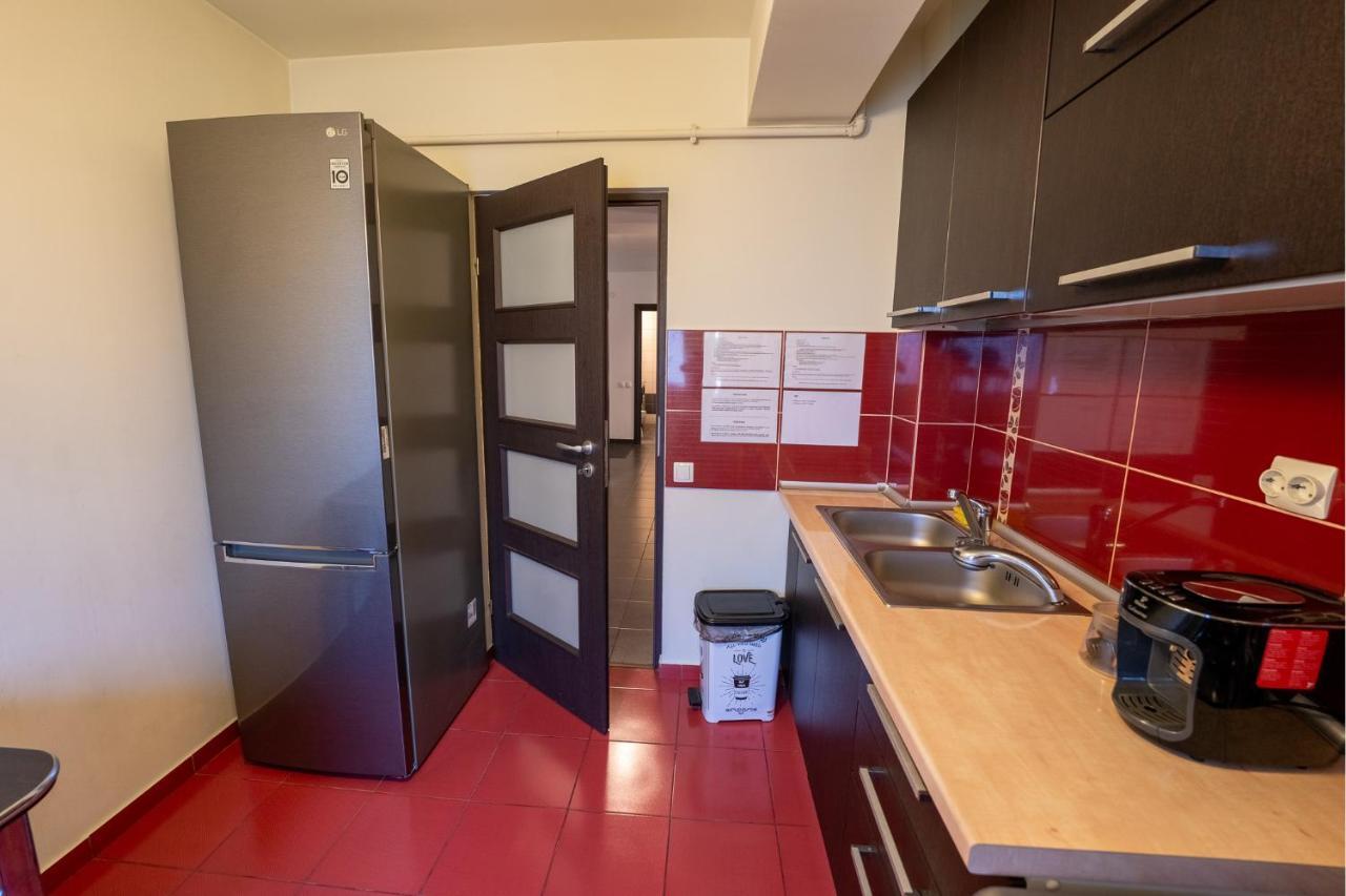Quiet 3-Room Apt - 2 Parking Spaces - 5 Min Bus 플로레스티 외부 사진
